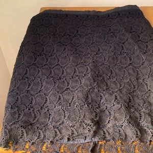 Nice laced black plus size strech skirt